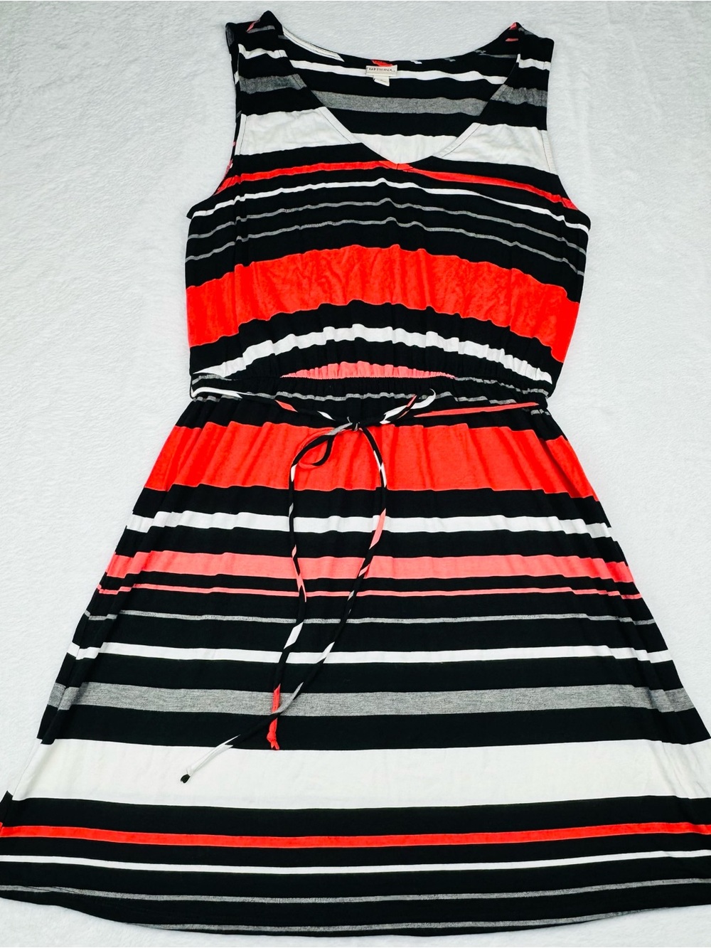 Merona sleeveless V-neck dress. Black, white, coral striped pattern. Size L.